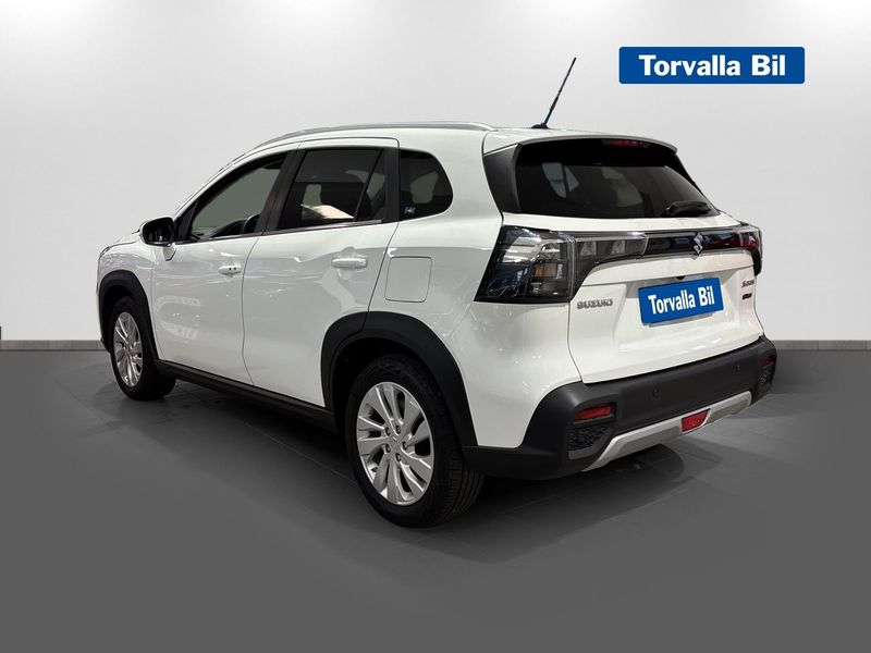 Suzuki S-CROSS bild 8