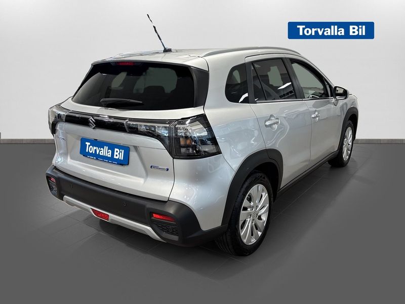 Suzuki S-CROSS bild 6