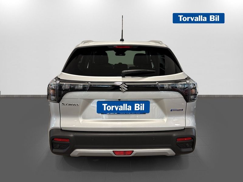 Suzuki S-CROSS bild 5