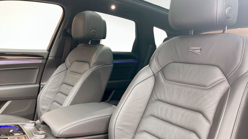 Volkswagen Touareg bild 8