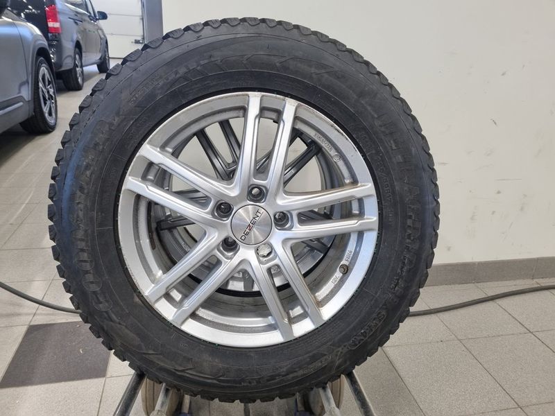Mercedes GLC220 bild 17