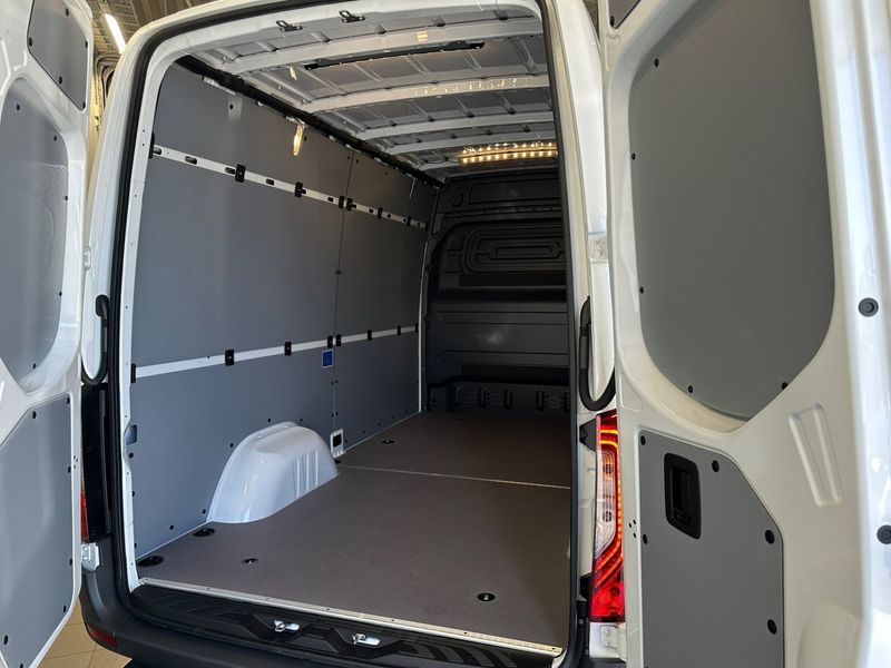 Mercedes Sprinter bild 13