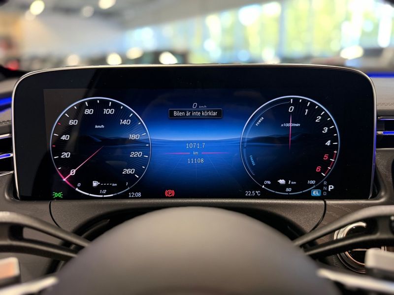 Mercedes E300 bild 18