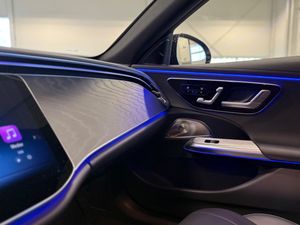 Mercedes E300 bild 17