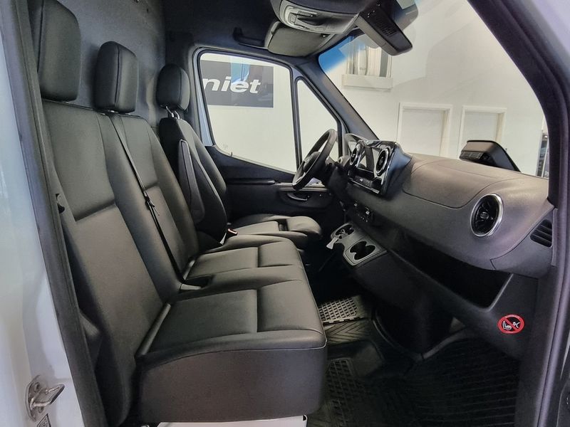 Mercedes Sprinter bild 8