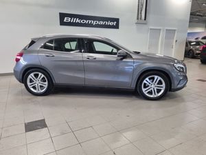 Mercedes GLA200 bild 2