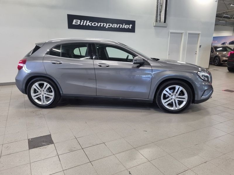 Mercedes GLA200 bild 2