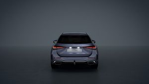Mercedes C300 bild 7