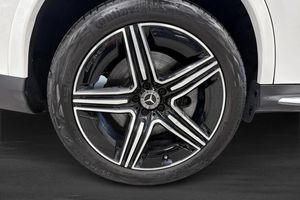 Mercedes GLC300 bild 11