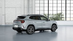 Mercedes GLA350 bild 7