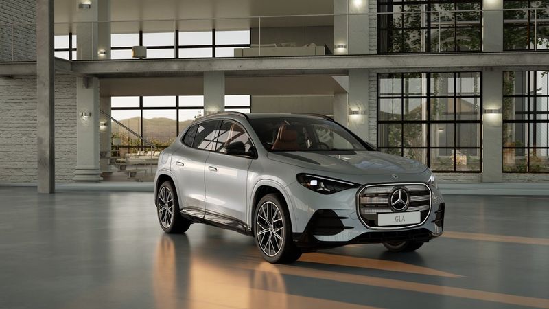 Mercedes GLA350 bild 2