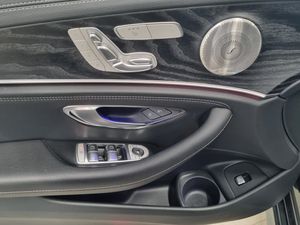 Mercedes E300 bild 13