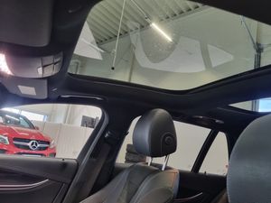 Mercedes E300 bild 14
