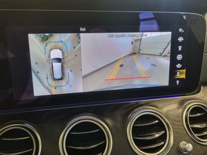 Mercedes E300 bild 17