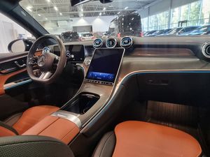 Mercedes GLC300 bild 11