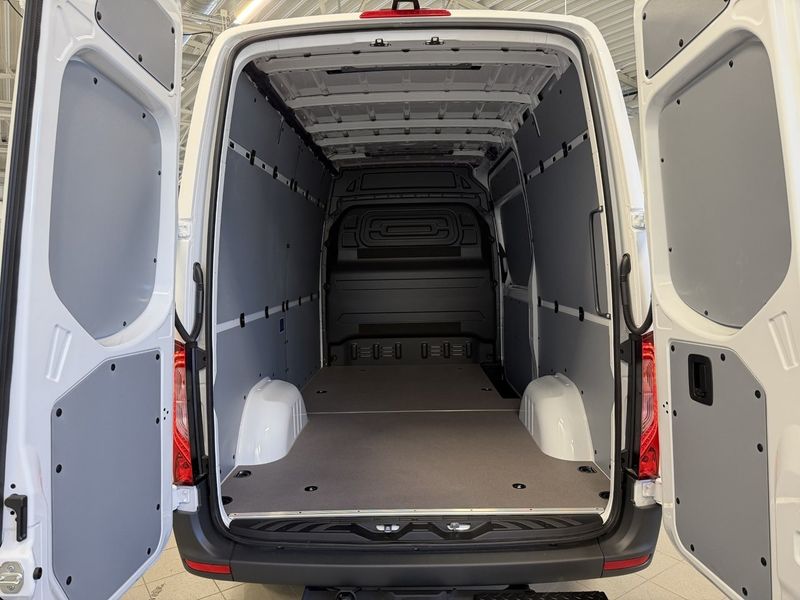 Mercedes Sprinter bild 8