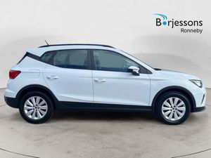 Seat Arona bild 2