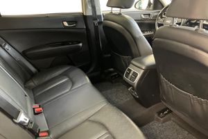 Kia Optima bild 9