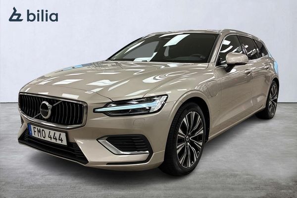 Volvo V60 Recharge T6 Core Edition - 2024