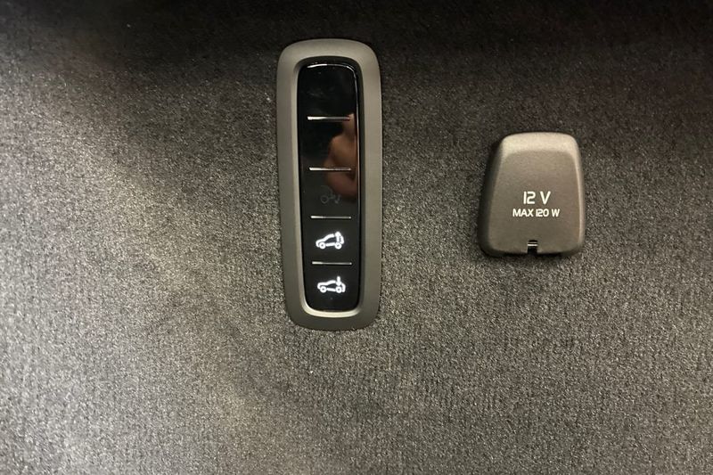 Volvo ES90 bild 21