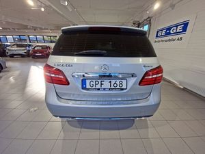 Mercedes B200 bild 15