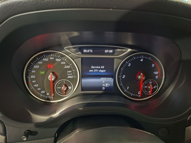 Mercedes B200 bild 7