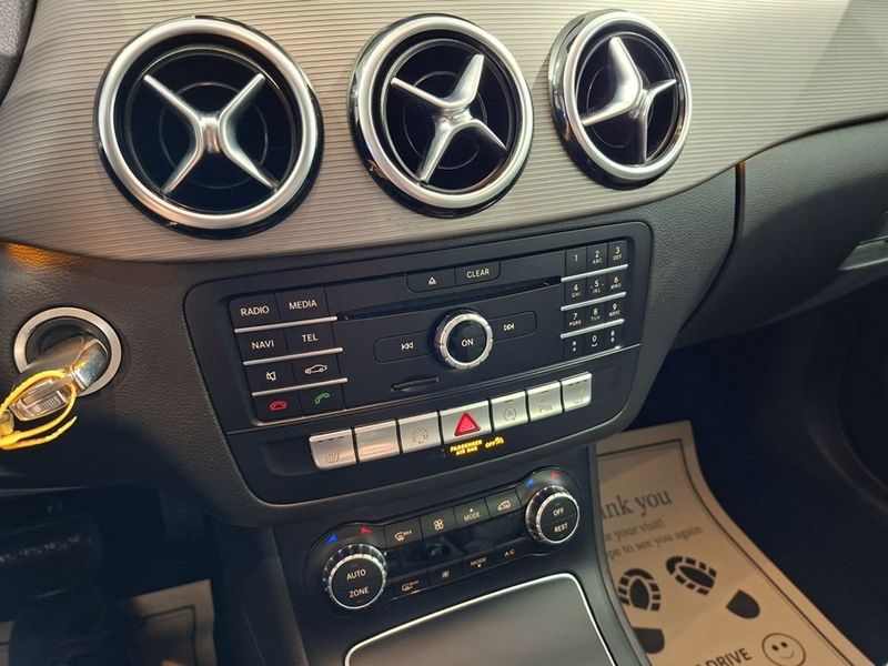 Mercedes B200 bild 8