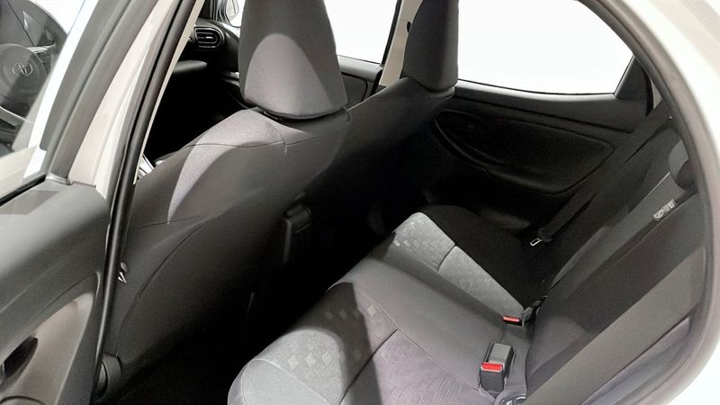 Toyota Yaris bild 11