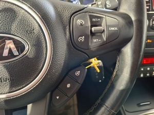 Kia Carens bild 19