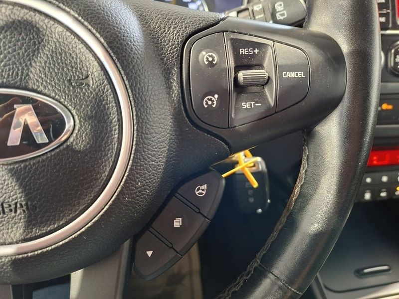Kia Carens bild 19
