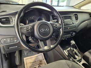 Kia Carens bild 6