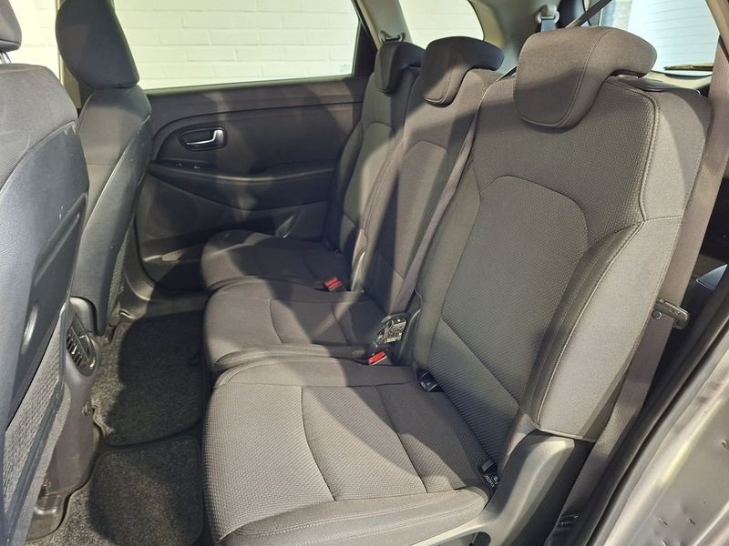 Kia Carens bild 10
