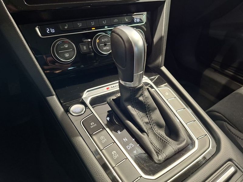 Volkswagen Passat bild 13