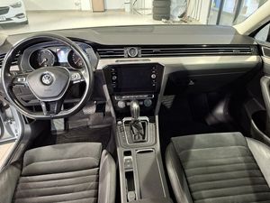 Volkswagen Passat bild 12