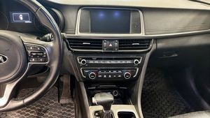 Kia Optima bild 9