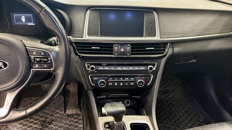 Kia Optima bild 9