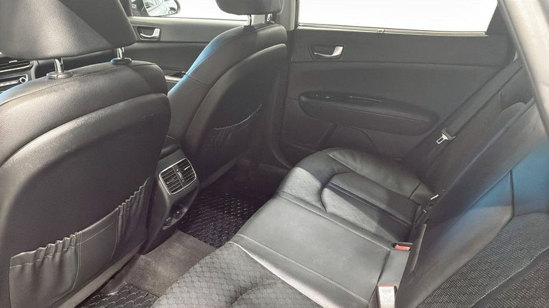 Kia Optima bild 11