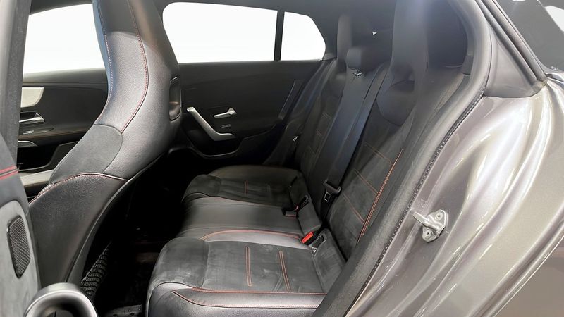 Mercedes CLA200 bild 11