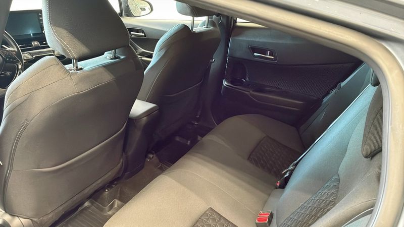 Toyota C-HR bild 11