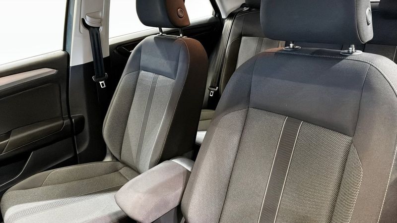 Volkswagen T-Roc bild 8