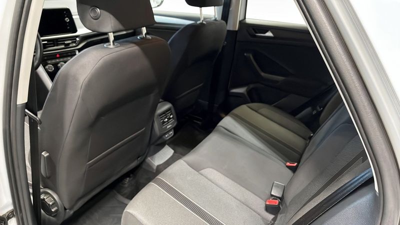 Volkswagen T-Roc bild 11