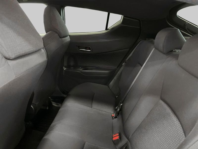 Toyota C-HR bild 11