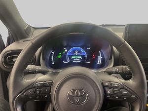 Toyota Yaris Cross bild 14