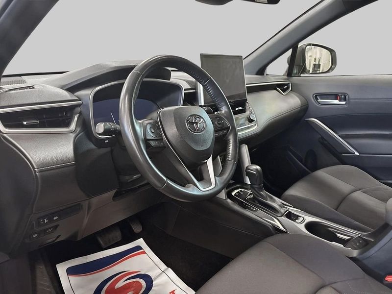 Toyota Corolla Cross bild 14
