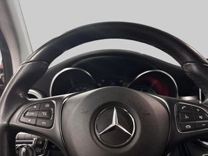 Mercedes GLC220 bild 14