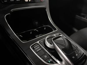 Mercedes GLC220 bild 17