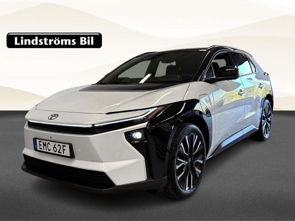 Toyota bZ4X AWD Executive 73.1 kWH 343hk V-Hjul Pano JBL Moms - 2026