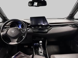 Toyota C-HR bild 12