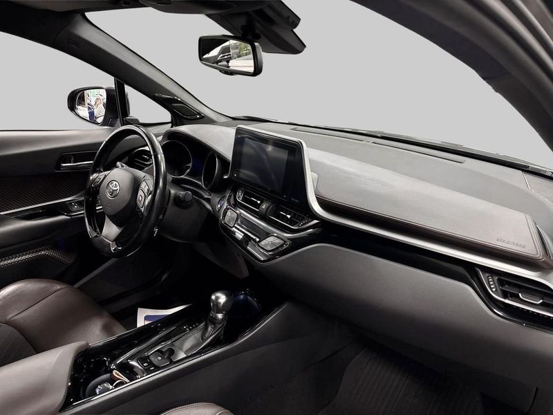Toyota C-HR bild 10