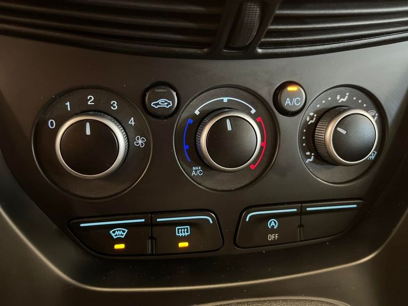 Ford Kuga bild 19